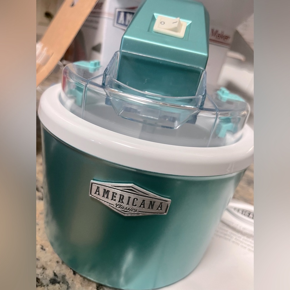 Americana Kitchen collection- 2Qt Ice cream maker teal UPDATE:this has been sold